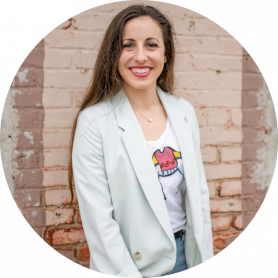 Headshot of RD Nutritionist Christa Brown 